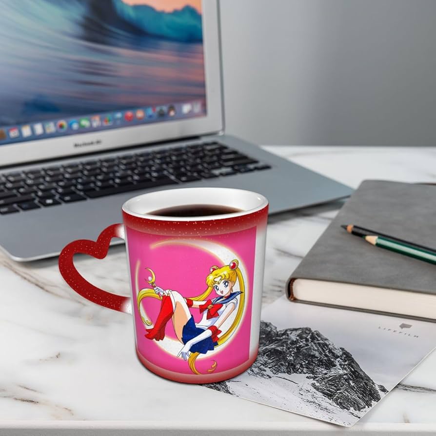 Amazon.co.jp: 美少女戦士セーラームーン マグカップ 330ml 変色